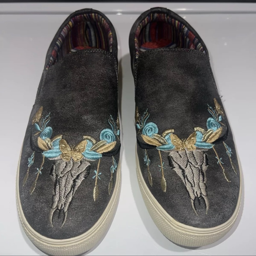 Southern Fried Chics Embroidered Boho Western Slip-On Sneakers Size 8